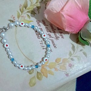Simple And Elegant Beads Bracelet