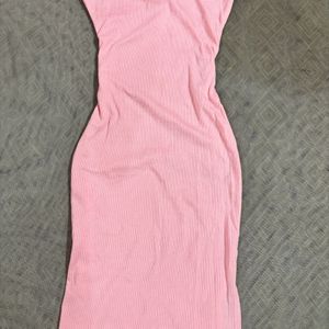 🌷🪩SSS PINK BODYCON DRESS🪩🌷