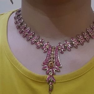 Pink And Golden Stones Jwellery Set