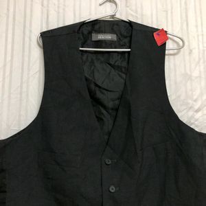 Reaction Kenneth Cole Black Vest