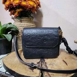 Black Bow Slingbag