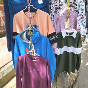 We Are Selling Branded Clothes