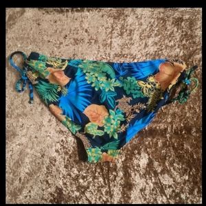 Floral Bikni Bottom