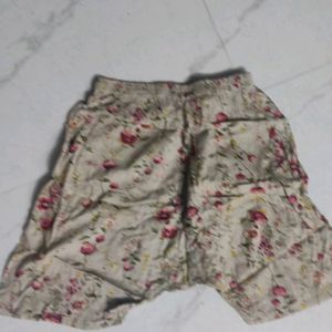 New Shorts 🩳 For girls Elastic Never Used