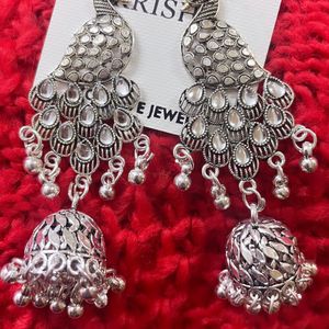 🚨Price Drop🚨Silver Peacock Jhumkas💥