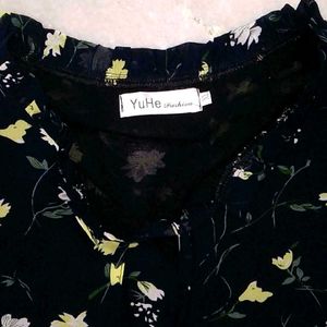 Unused Floral Top