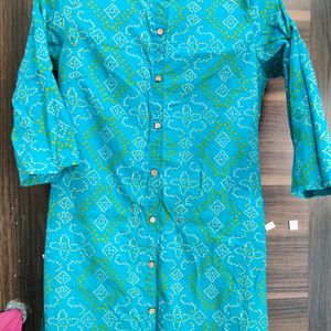 Anouk Straight Cut Bandhani Kurta