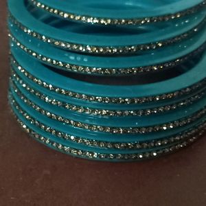 New Bangles ( Set Of 4) Size 2*8