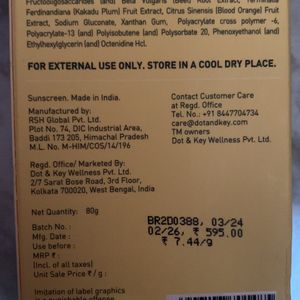 Dot & key Vitamin C+ E SUPER BRIGHT SUNSCREEN