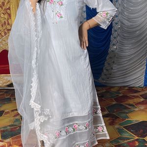 32/34 Bust Kurta/pent/duppata Set