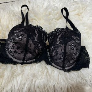 Victoria Secret Padded Bra