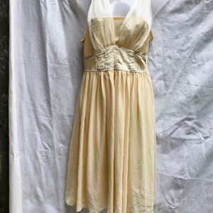 CUTE CREME FROCK