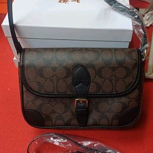 🆕️🔥Coach Handbag With Box