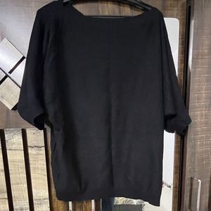 Black Top Light Sweater Type