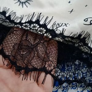 DelivayLace Detailed Unique Top