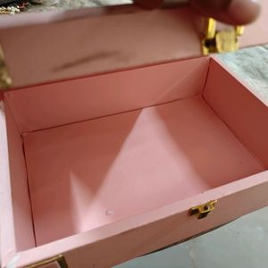 CUTE PINK JWELLERY ORGANIZER BOX