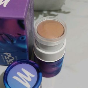 MyGlamm POSE HD Foundation Stick Porcelain (Light)