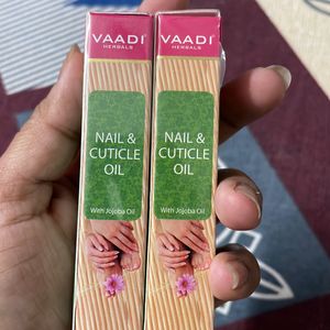 Vaadi Herbals Nail & Cuticle Oil