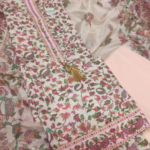 Mustlin Silk Suit