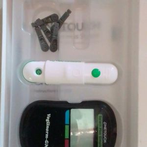 OneTouch Select Plus Simple Blood Glucose Monitor.