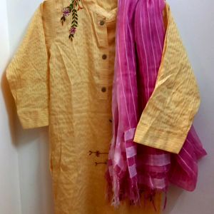 Cotten Kurthi With Dupatta