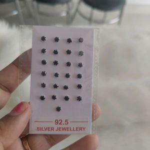 92.5 Silver Nosepin Nd Earings (1 Paired)