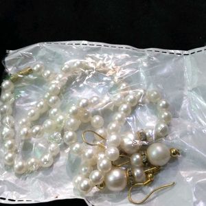 Pearl Chain With Earrings 🤩