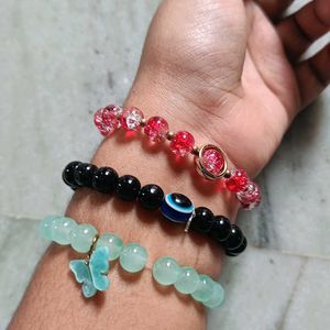 Set of 3 cute Bead Bracelets