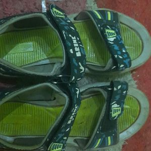 Sandal