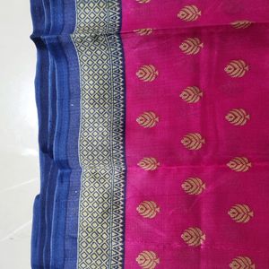 Women Casual Saree. Like New . Good Condition.