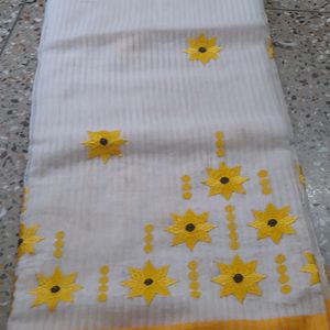 Handloom Saree With Phulkari Stitch Work