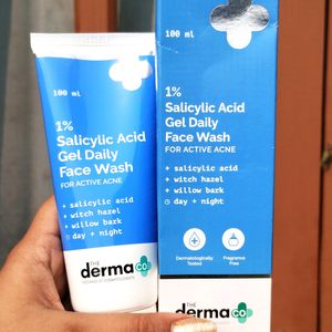 The Derma Co.1% Salicylic Acid Gel Face Wash 100ml