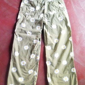 Kids Girls Baggy Olive Jeans, Cotton Blend