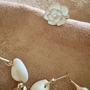 H&M Cowrie Earrings & Bracelet Set