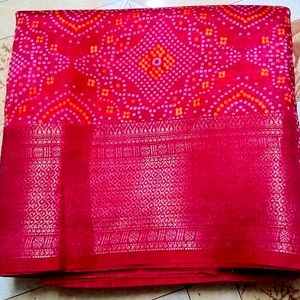 Maharani Bandhani Saree....💖🫶