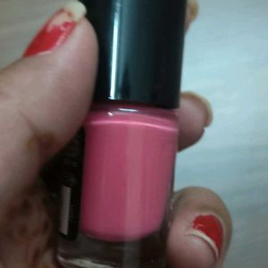 Oriflame On Colour Pink Litchi Shade Nail Polish