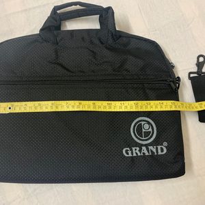 🆕Grand Black Laptop Bag