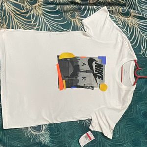 Nike White T Shirt