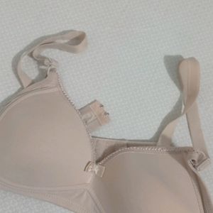 Soft fabric_comfertable bra