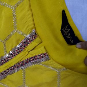 Pakistani Duppta Kurta Set Yellow 🧡