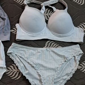 Combo Of Four Imported Fabric Bra N Panty