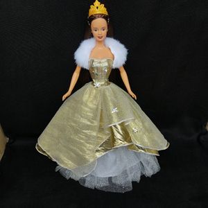 Holiday Barbie Doll Year 2000