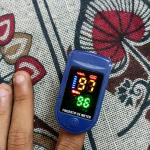 Finger Tip OXIMETER