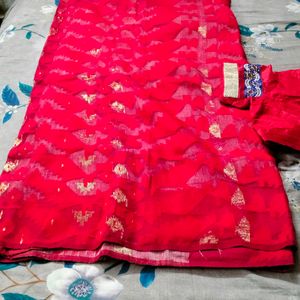 Red And Cream Cotton Saree With Blouse.