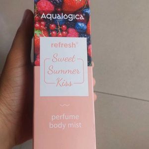 Aqualogica Sweet Summer Kiss Perfume Body Mist