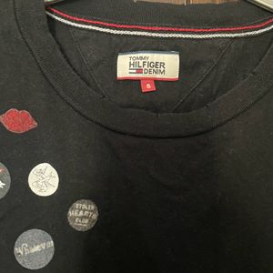 Tommy Logo Tshirt