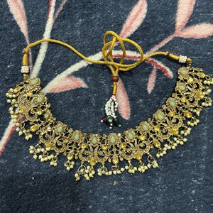 Necklace Gold