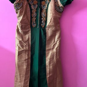 Green Kurti