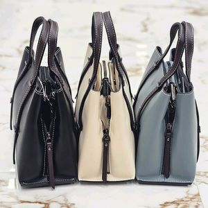 IMPORTED PREMIUM QUALITY HANDBAG+ SLING