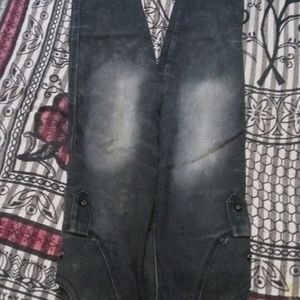 5 Pc.6 To 8 Yr Boy Jeans  Good Condition